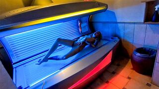 Germy German super-slender blonde rich-woman gets banged in solarium